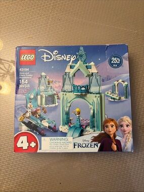 LEGO Disney Frozen Anna and Elsa's Frozen Wonderland - Blue Playset